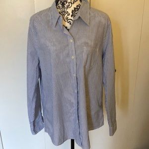 Gap boyfriend fit blue white striped shirt